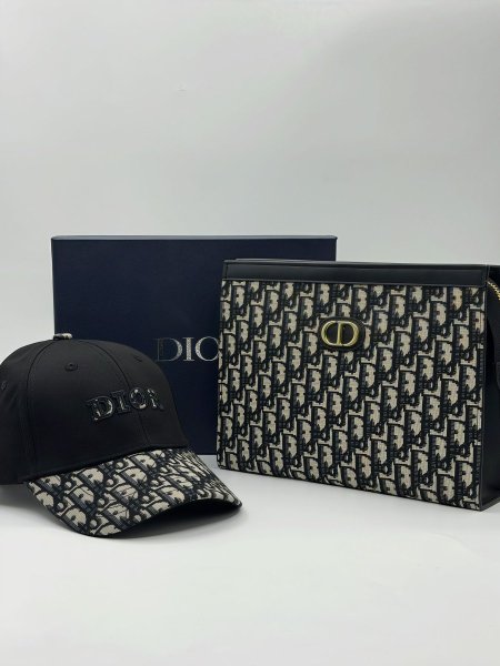 طقوم رجالي ديور